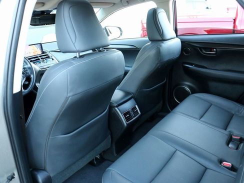 Used 2018 Lexus NX 300 FWD image 21