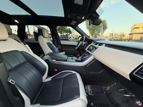 Used 2019 Land Rover Range Rover Sport Autobiography image 58