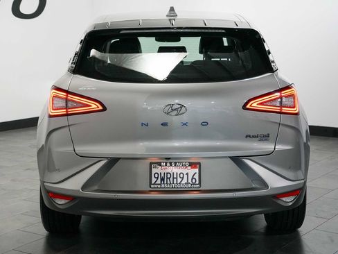 Used 2023 Hyundai Nexo Blue FWD image 5