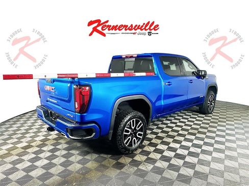 Used 2024 GMC Sierra 1500 AT4 w/ Technology Package image 7