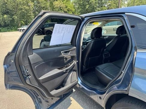 Used 2018 Ford Edge SEL w/ Equipment Group 201A AWD/4WD image 15