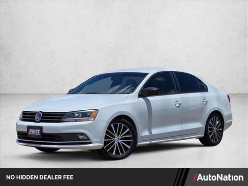 Used 2016 Volkswagen Jetta Sport FWD image 1