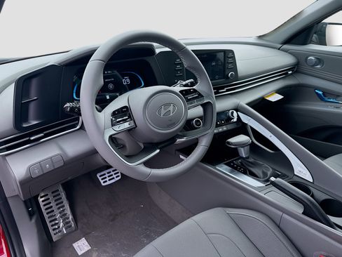 New 2026 Hyundai Elantra Sport image 7