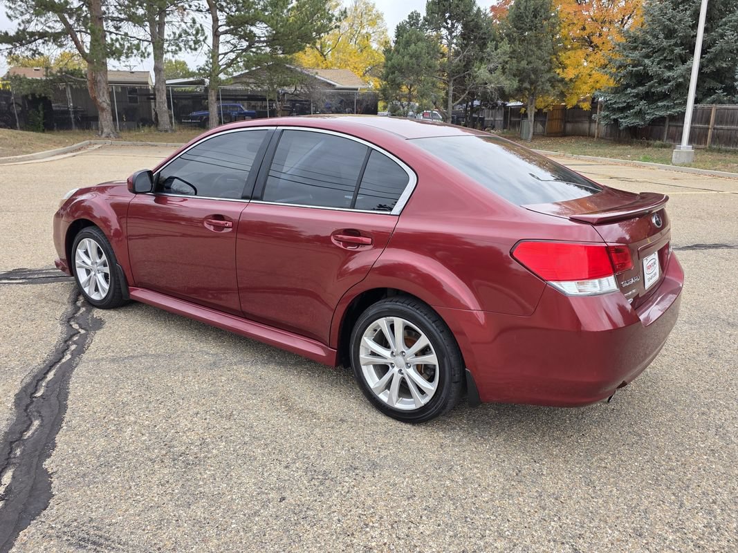 Used 2013 Subaru Legacy 2.5i Premium w/ All-Weather Pkg + Moonroof AWD/4WD image 3