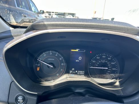 Used 2023 Subaru Crosstrek 2.0i Premium AWD/4WD image 17