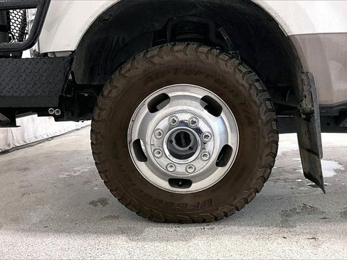 Used 2022 Ford F350 King Ranch w/ Chrome Package image 6