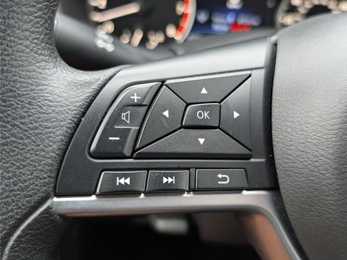 Used 2025 Nissan Altima 2.5 SV FWD image 20
