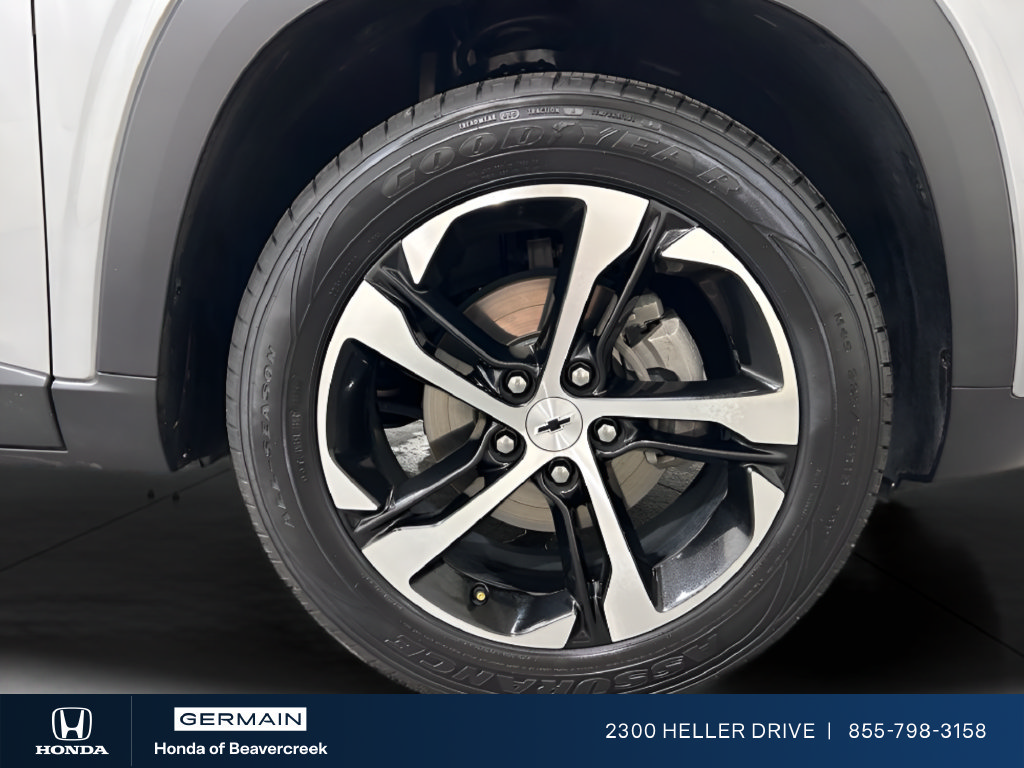 Used 2024 Chevrolet Trax RS w/ Driver Confidence Package FWD image 28