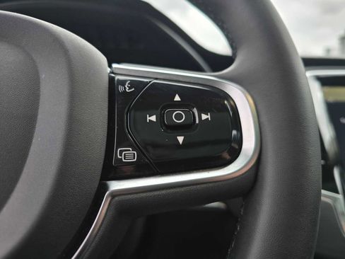 Certified 2023 Volvo XC90 T8 Ultimate w/ Protection Package Premier image 29