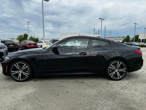 Used 2021 BMW 430i Coupe w/ Convenience Package RWD image 2