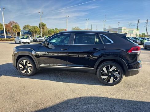 New 2026 Volkswagen Atlas Cross Sport SEL AWD/4WD image 7