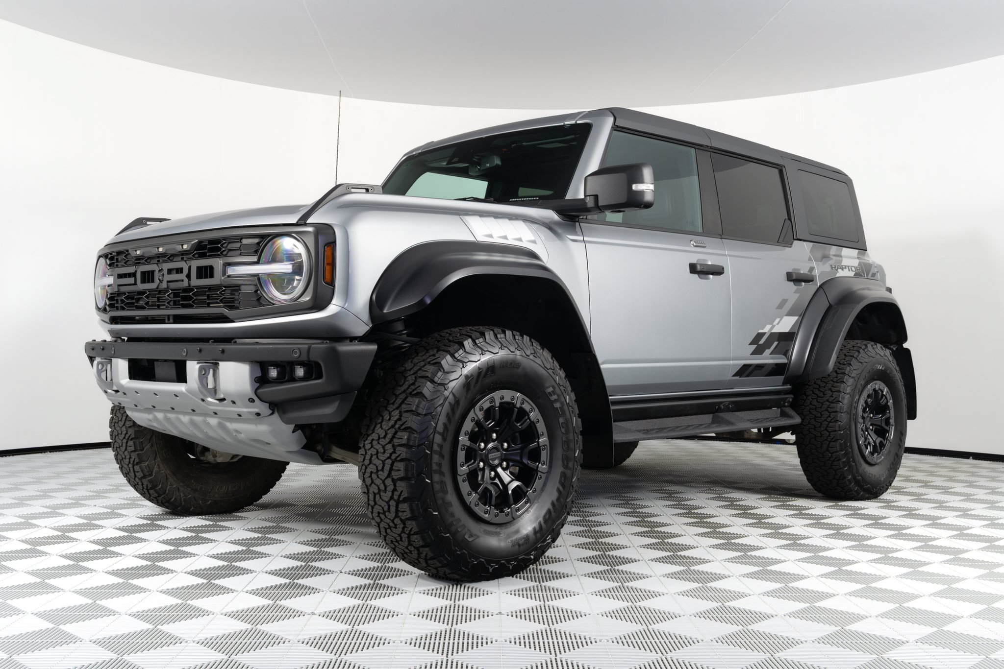 Used 2023 Ford Bronco Raptor AWD/4WD image 10
