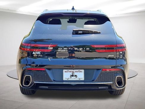 Used 2023 Genesis GV70 2.5T w/ Select Package AWD/4WD image 6
