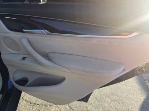 Used 2015 BMW X5 xDrive35i image 13