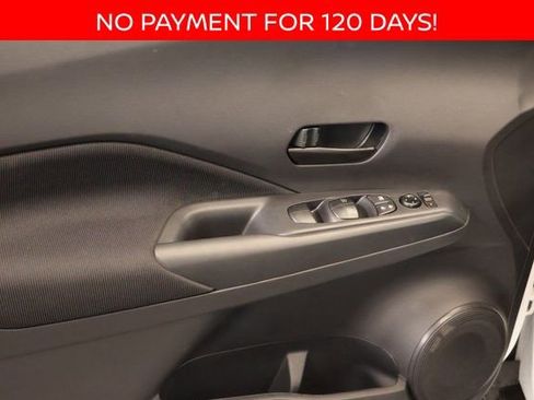 New 2025 Nissan Kicks Play S image 7