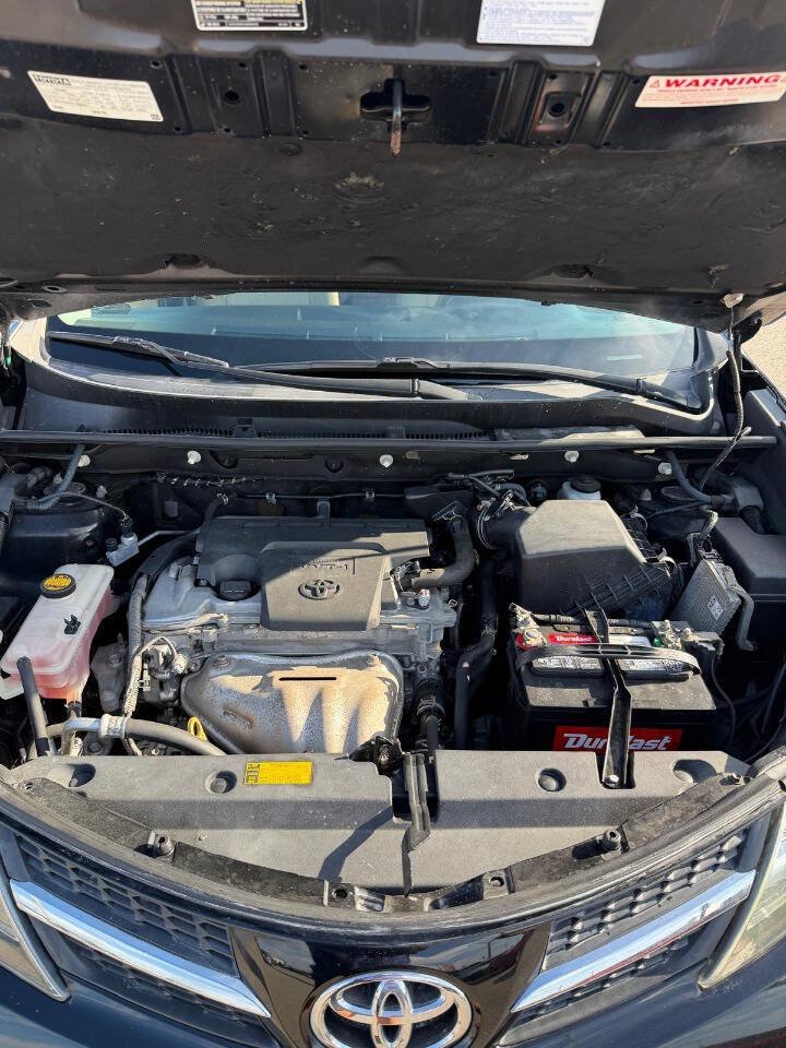 Used 2013 Toyota RAV4 XLE FWD image 36