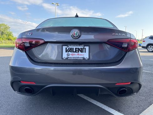 Used 2021 Alfa Romeo Giulia Ti Sport AWD/4WD image 8