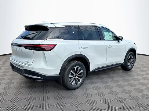 Used 2027 INFINITI QX60 Pure w/ Cargo Package FWD image 6