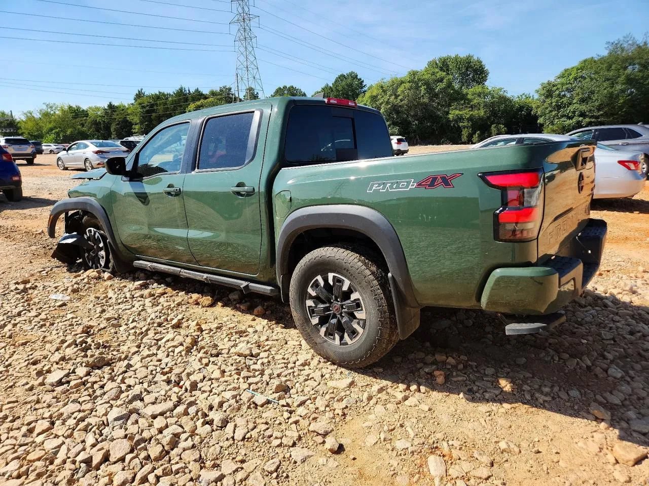 Used 2023 Nissan Frontier PRO-4X w/ Tow Package AWD/4WD image 4
