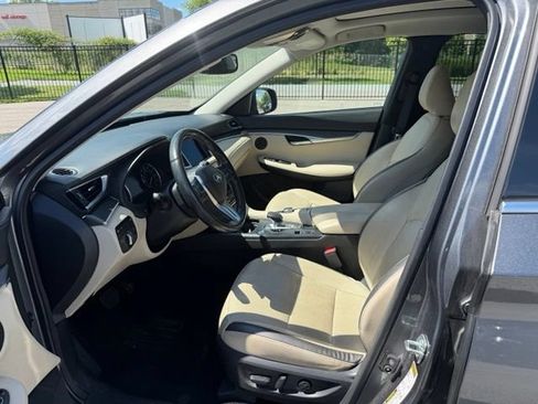 Certified 2022 INFINITI QX50 Luxe AWD/4WD image 9