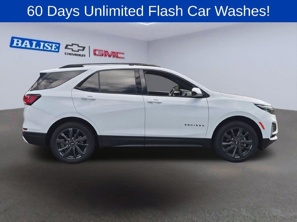 Certified 2023 Chevrolet Equinox RS AWD/4WD image 2