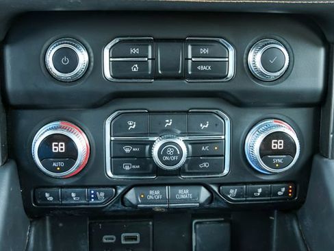 Used 2024 GMC Yukon AT4 w/ LPO, Floor Liner Package AWD/4WD image 67