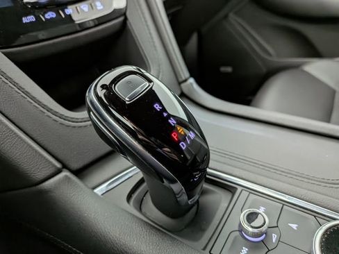 Used 2023 Cadillac XT6 Premium Luxury AWD/4WD image 22
