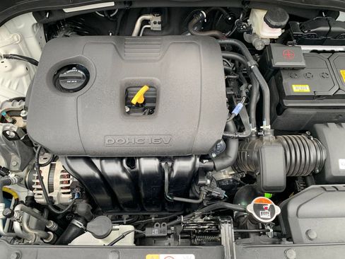 Used 2025 Kia Soul LX w/ LX Technology Package image 30