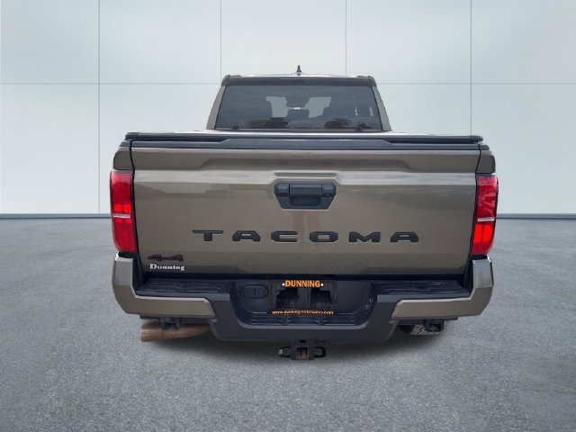 Used 2025 Toyota Tacoma TRD Off-Road AWD/4WD image 3