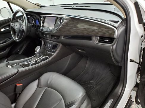 Used 2018 Buick Envision Essence image 11