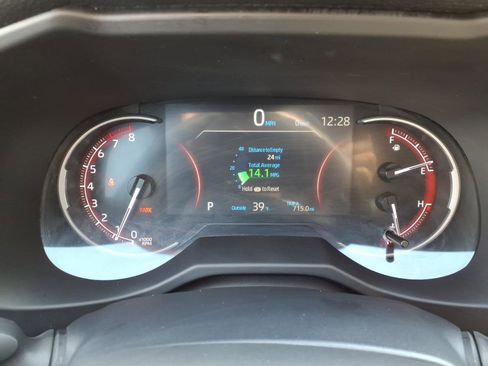 Certified 2024 Toyota RAV4 LE image 19