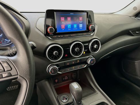 Used 2024 Nissan Sentra S image 25