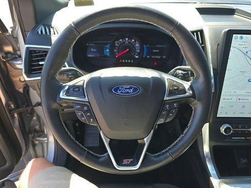 Used 2022 Ford Edge ST w/ Equipment Group 401A image 21