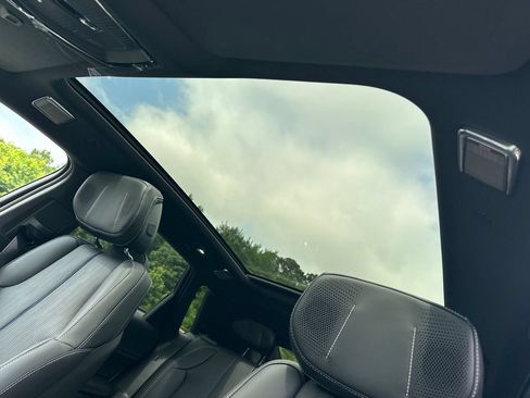 New 2026 Cadillac Lyriq V w/ LPO, Floor Liner Package AWD/4WD image 31