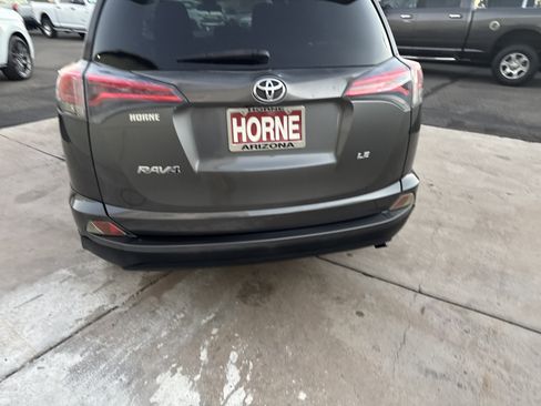 Used 2017 Toyota RAV4 LE image 8