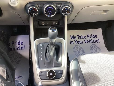 New 2026 Hyundai Venue SEL image 24