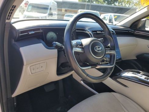 Used 2024 Hyundai Tucson Limited image 16