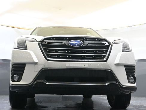 Used 2024 Subaru Forester Limited image 44