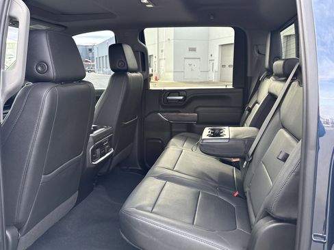 Used 2021 Chevrolet Silverado 2500 LTZ w/ LTZ Convenience Package image 33