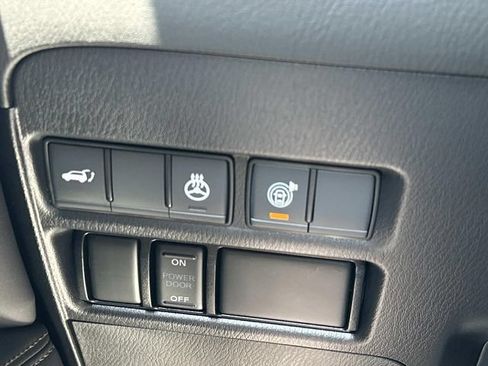 Used 2024 Nissan Armada Platinum w/ Captain's Chairs Package AWD/4WD image 29
