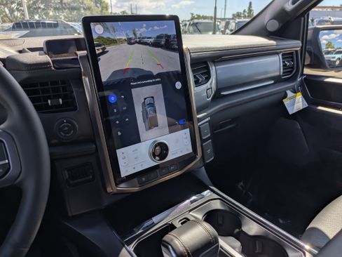 New 2025 Ford F150 Lightning Lariat image 33