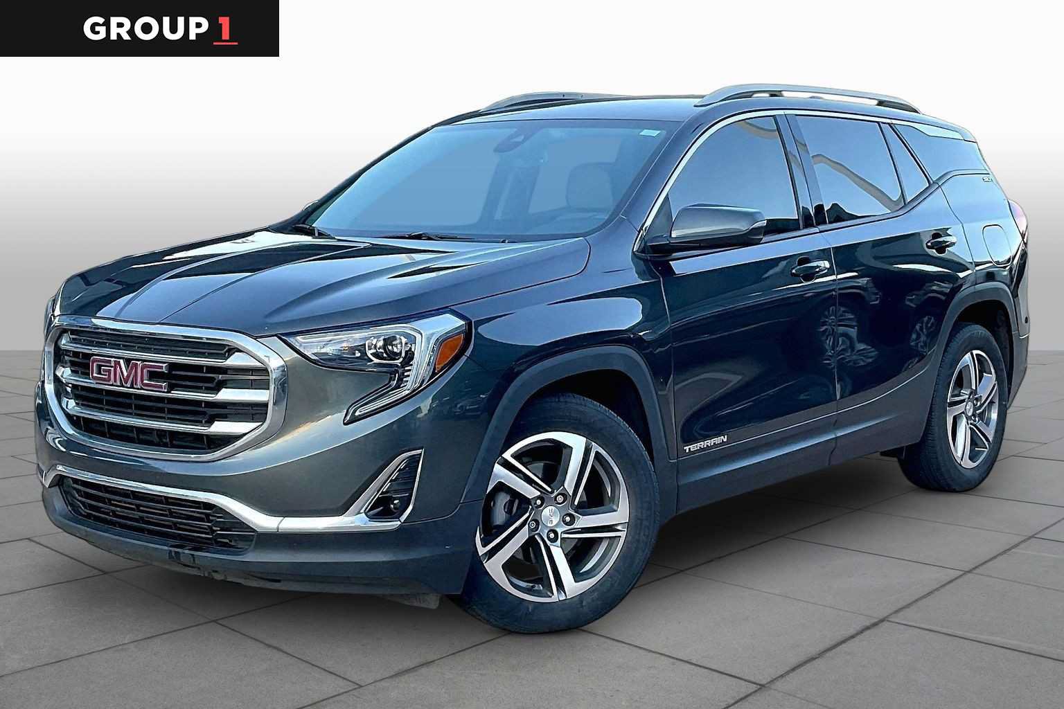 Used 2021 GMC Terrain SLT FWD image 1