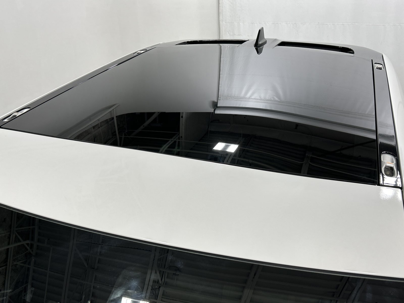 Used 2022 Rivian R1T Adventure AWD/4WD image 13