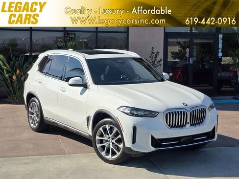 Used 2024 BMW X5 xDrive40i w/ Parking Assistance Package image 1