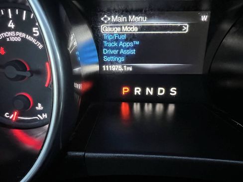 Used 2020 Ford Mustang Premium RWD image 20