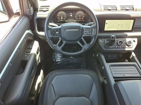 Used 2023 Land Rover Defender 110 X-Dynamic SE AWD/4WD image 3