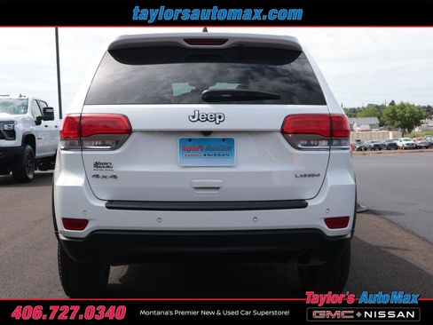 Used 2018 Jeep Grand Cherokee Laredo AWD/4WD image 37
