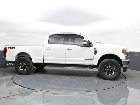 Certified 2022 Ford F250 Lariat w/ Lariat Ultimate Package image 25