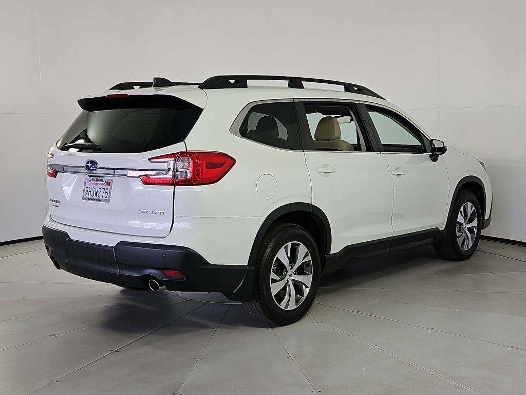 Certified 2023 Subaru Ascent Premium w/ Convenience Package AWD/4WD image 7