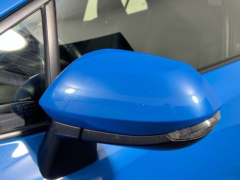 Used 2021 Toyota Corolla SE image 12